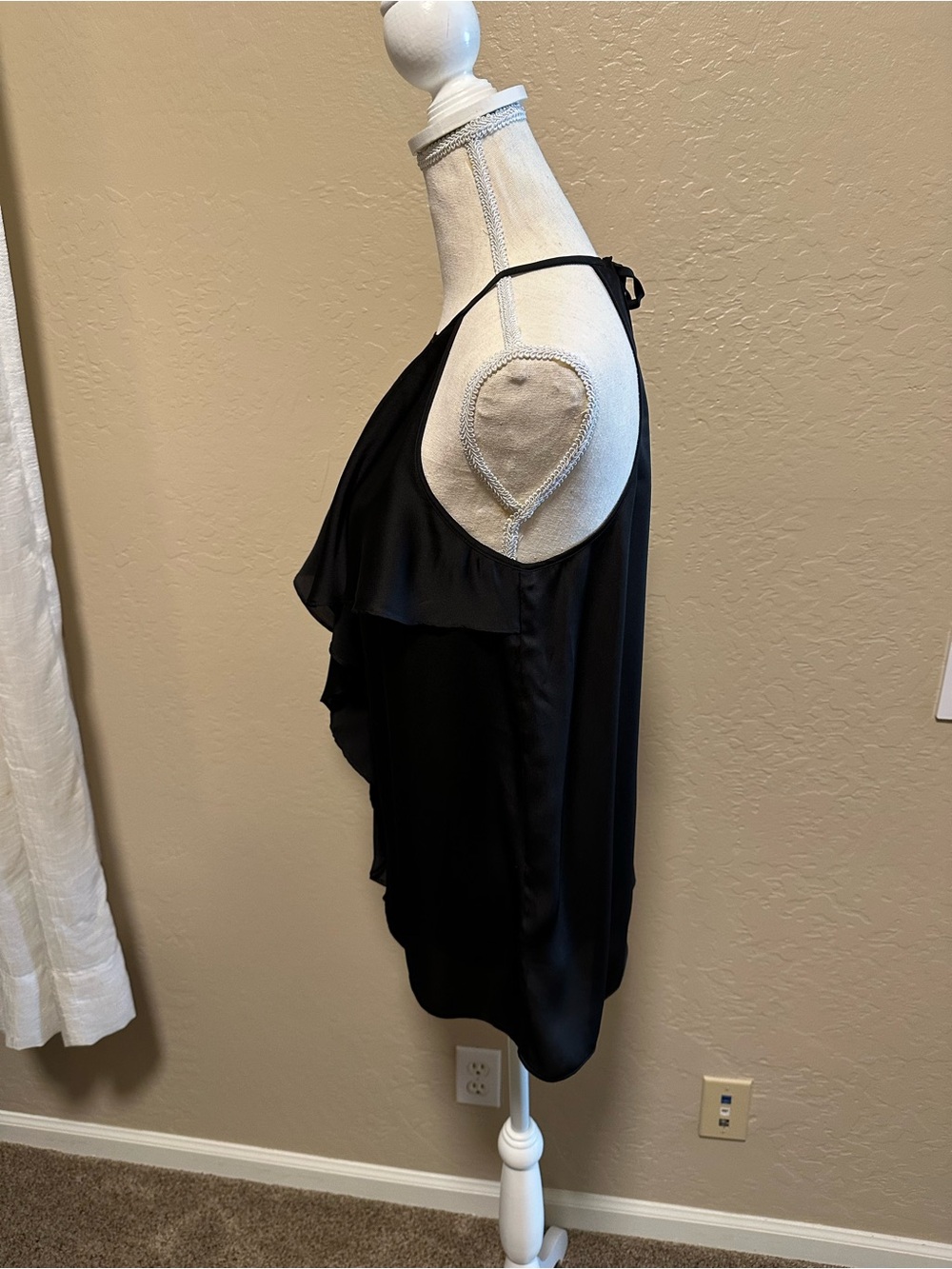 Guess Black Ruffle Halter Tank Top - Picture 3 of 7
